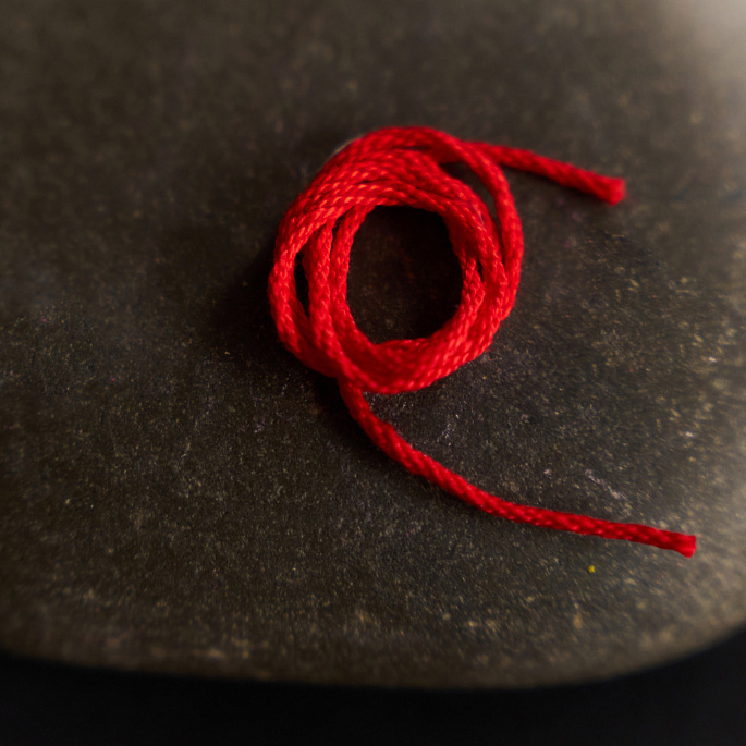 картинка Красная нить 